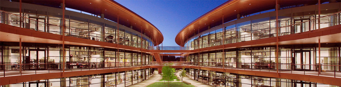 photo of the Clark Center Courtyard at night