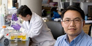Photo of Dr. Howard Chang.
