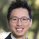Photo of Dr. Jung Ho Choi, Assistant Professor of Accounting at Stanford University.