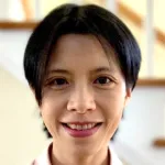 Headshot photo of a smiling Asian female faculty member, Dr. Karen Liu, Associate Professor of Computer Science at Stanford University.