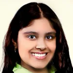 Photo of smiling female undergraduate student Vilina Mehta.