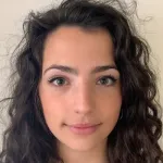Headshot portrait of Emma Shaw - Bio-X Undergraduate Fellow
