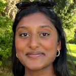 Headshot portrait of Swetha Yogeswaran - Bio-X Undergraduate Fellow