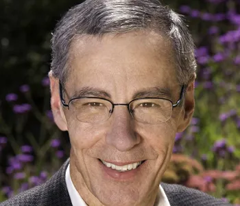 Headshot portrait of Victor W. Henderson - Professor of Epidemiology & Population Health and of Neurology & Neurological Sciences