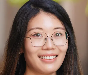 Headshot portrait of Yuyan Wang - Assistant Professor of Marketing at the Graduate School of Business