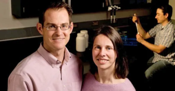 Photo of Drs. Justin and Erica Sonnenburg.