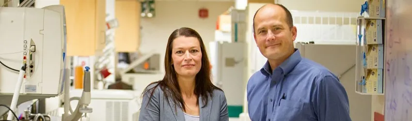 Photo of Drs. Paul Bollyky and Nadine Nagy.